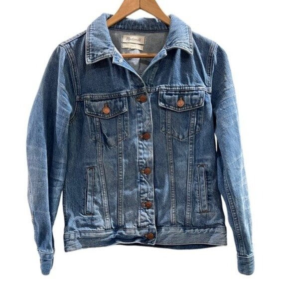 Madewell Classic Jean Jacket - Picture 2 of 5
